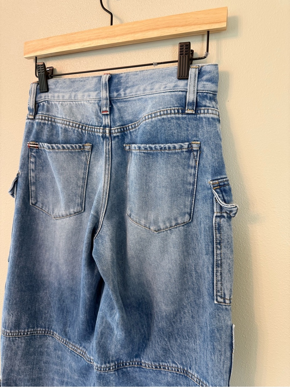 Alice + Olivia Cay Baggy Cargo Jeans Brea Blue Wide Leg Denim Size 24 - Picture 7 of 9